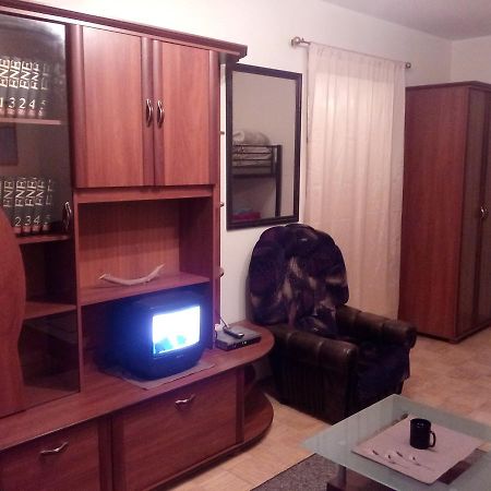 Economy Baltics Apartments - Keldrimaee Tallinn Bagian luar foto
