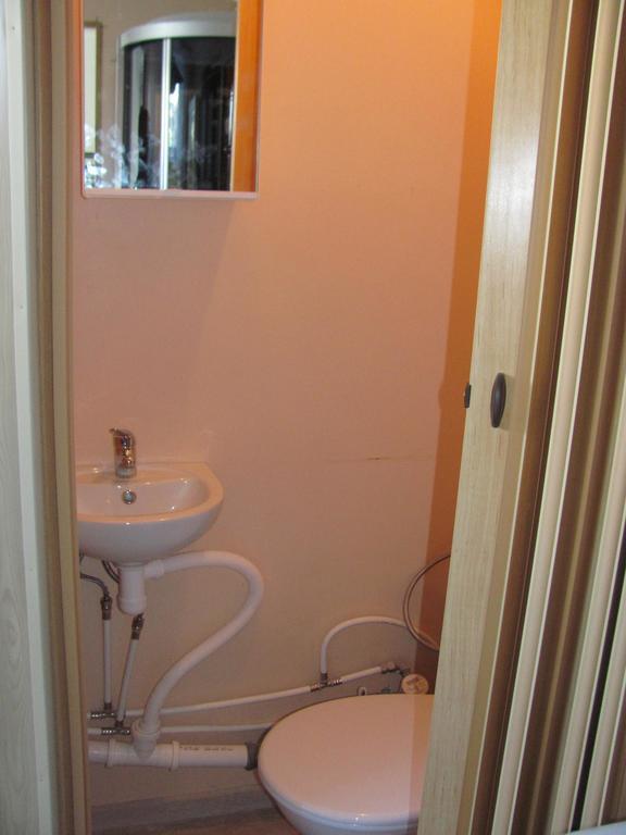 Economy Baltics Apartments - Keldrimaee Tallinn Bagian luar foto